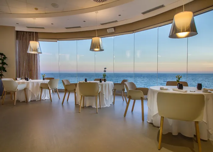 Gran Hotel Sol y Mar - Adults Experience